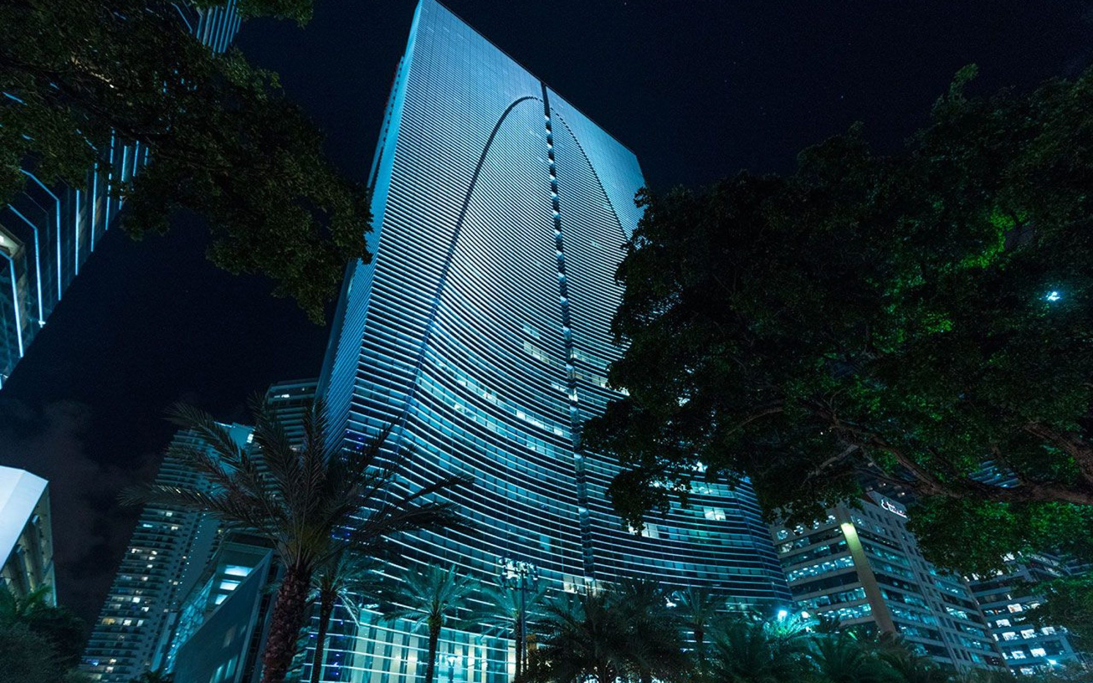 65b2550918fabefd69e29a0b_conrad-brickell-07